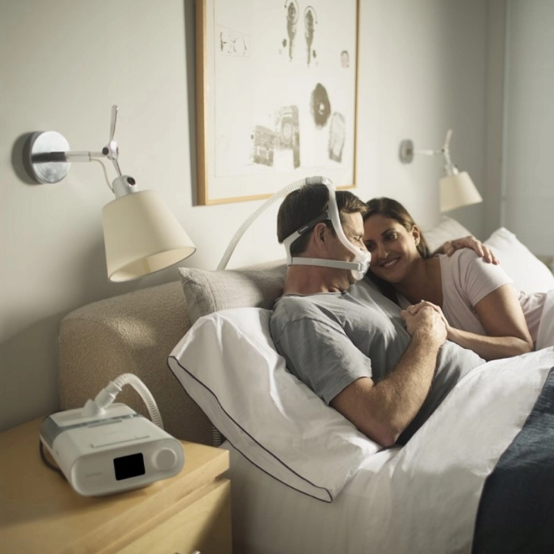 Aparat na bezdech senny Dreamstation CPAP Pro z podgrzewanym nawilżaczem