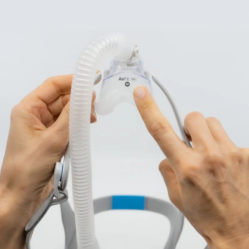 Klasyczna maska nosowa do aparatu CPAP ResMed AirFit N20