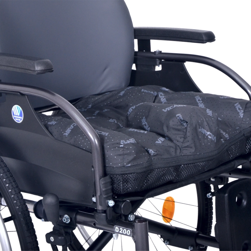 Aluminiowy wózek specjalny o podwyższonym komforcie Vermeiren D200 30 Comfort
