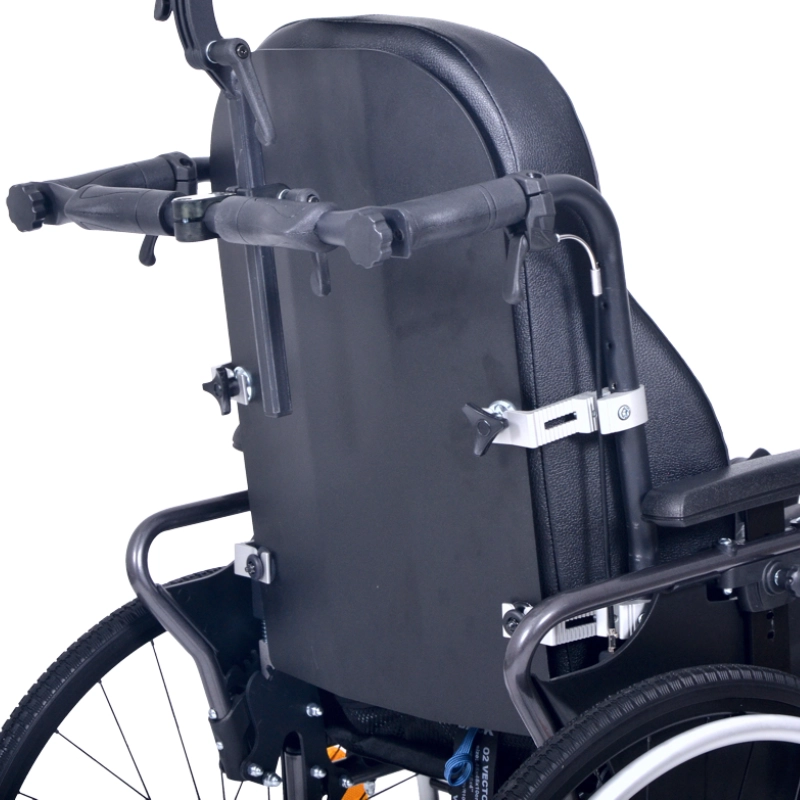 Aluminiowy wózek specjalny o podwyższonym komforcie Vermeiren D200 30 Comfort