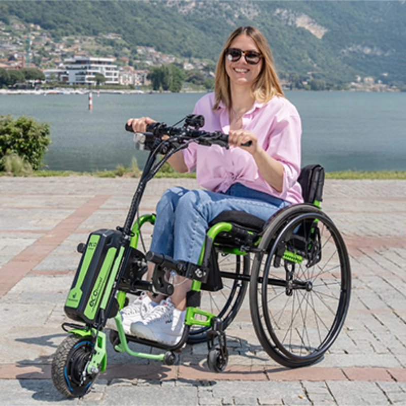 Lekka przystawka elektryczna do wózka Rehasense ECO TRAVEL LX 8″ – walizka w zestawie
